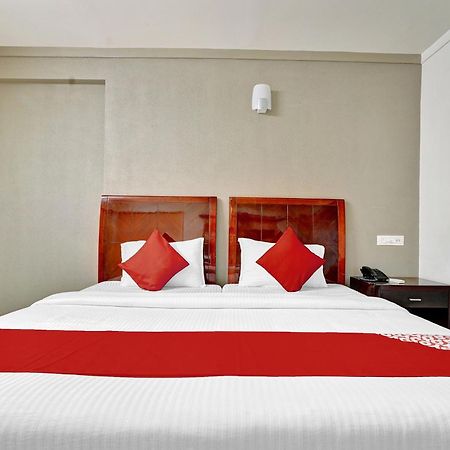 Hotel O Aec Residency Mararikulam Ngoại thất bức ảnh